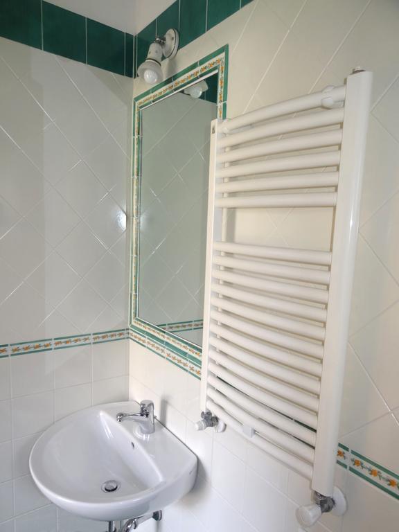 B&B Villa Fantasia Gaeta Szoba fotó