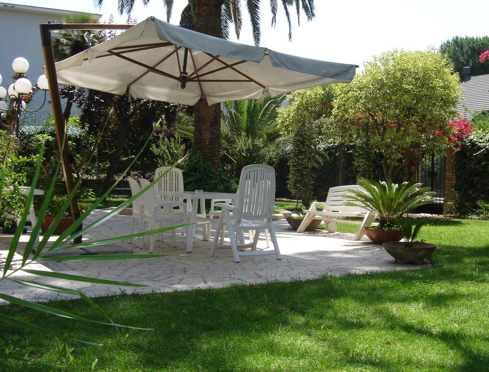 B&B Villa Fantasia Gaeta Kültér fotó